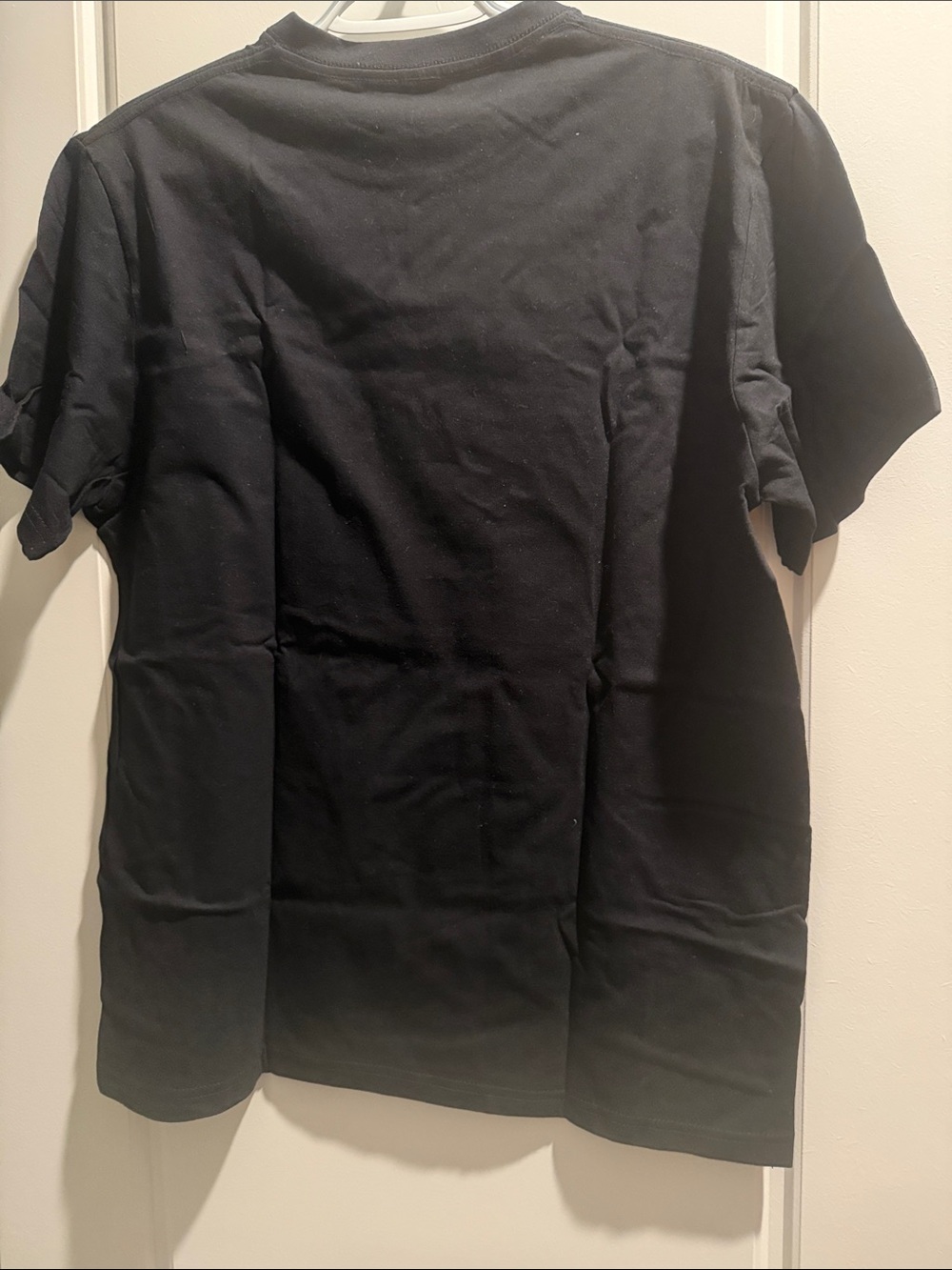 Black Graphic Tee with Illustrated Portraits “Her Story” NWOT - Picture 4 of 4